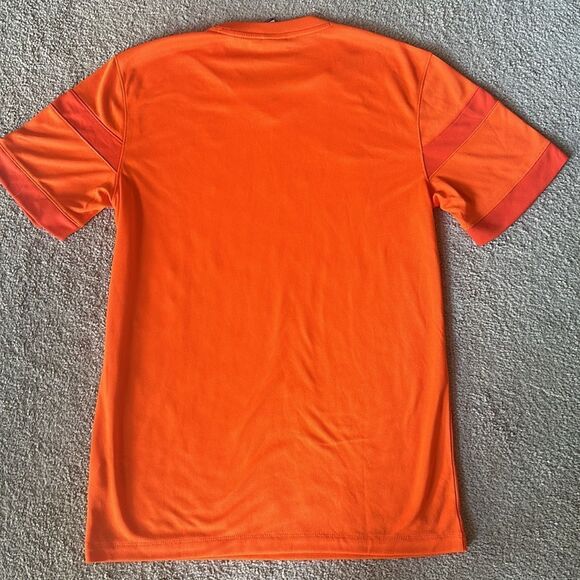 Nike Dri-Fit Men’s Soccer Jersey! - Picture 2 of 8